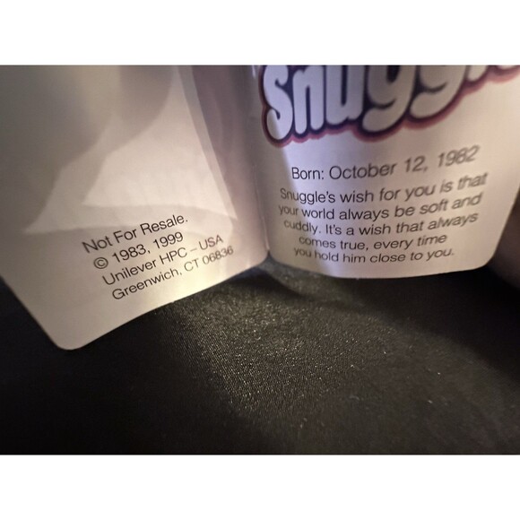 SNUGGLE Fabric Softener Bean Bear "Born October 12, 1982" per attached tag - Picture 9 of 10